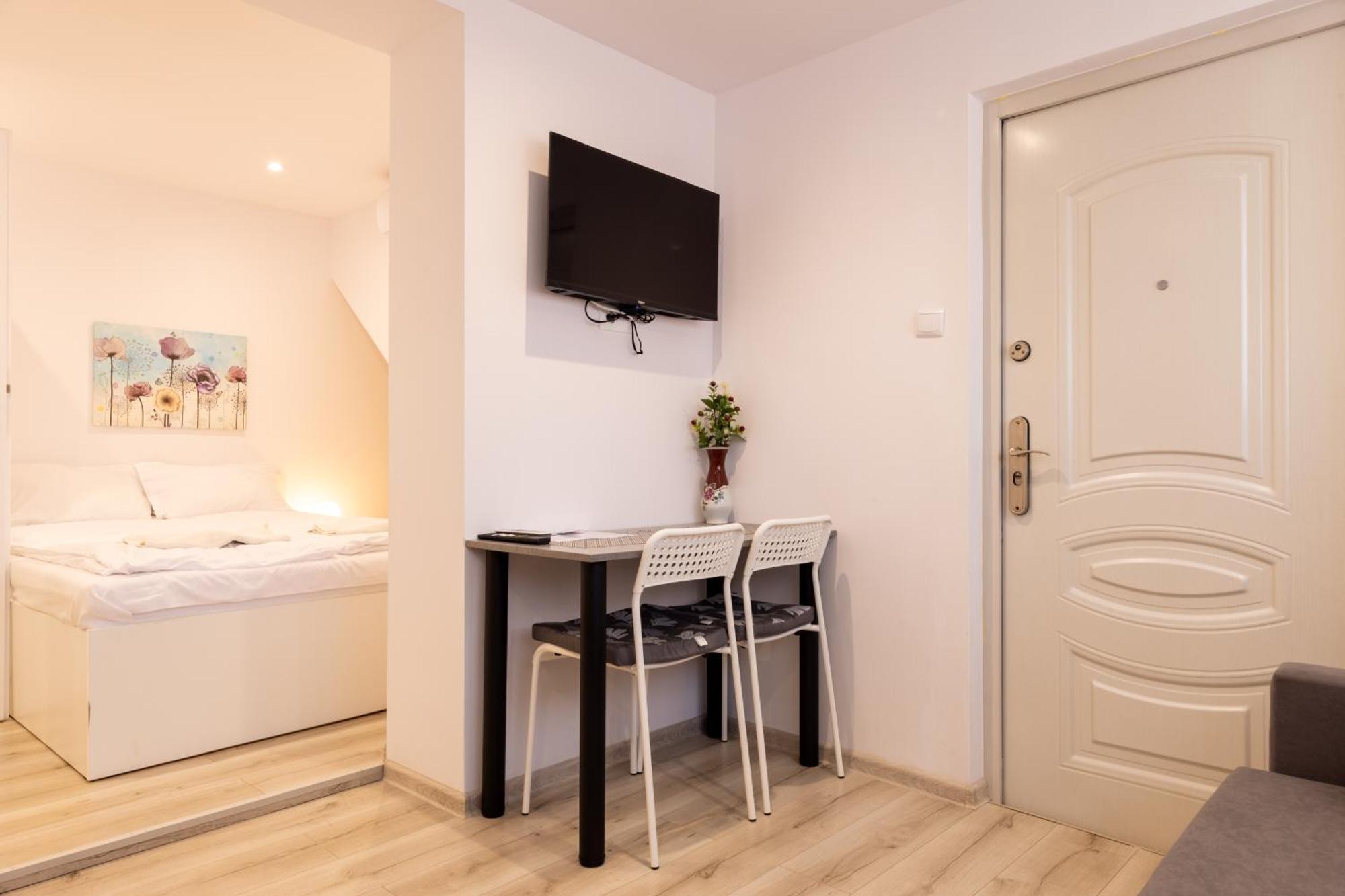 Agamim Hotel Mikołajki Eksteriør billede