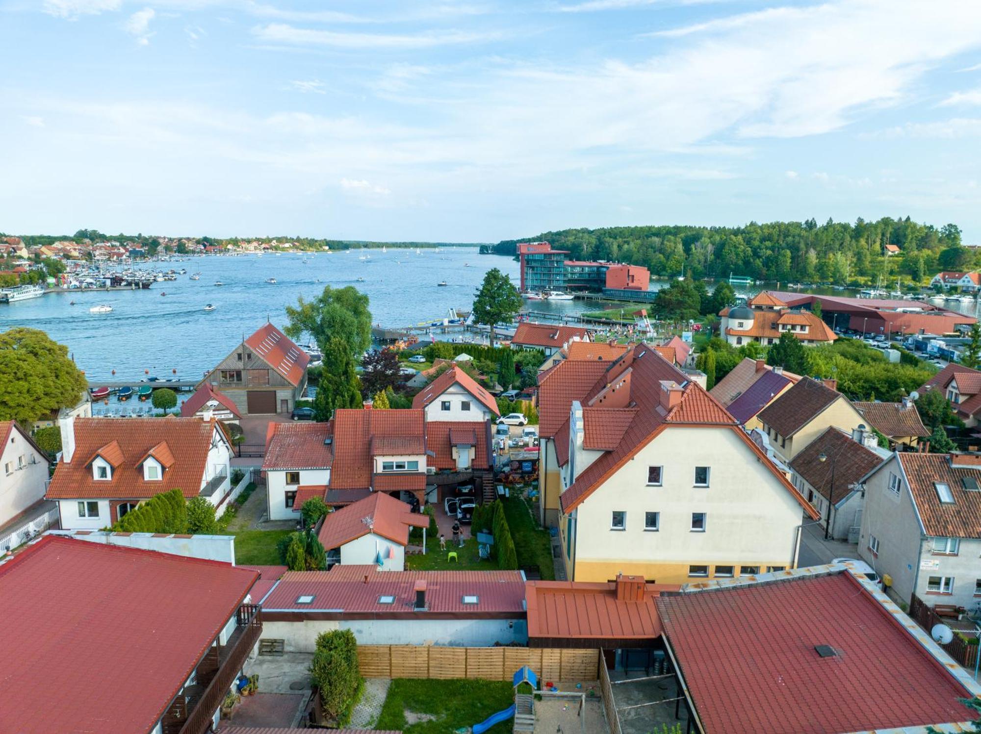 Agamim Hotel Mikołajki Eksteriør billede